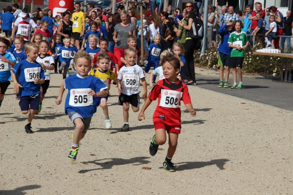 Bambinis beim Volkslauf