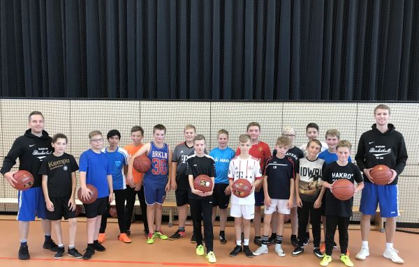Basketball meets School