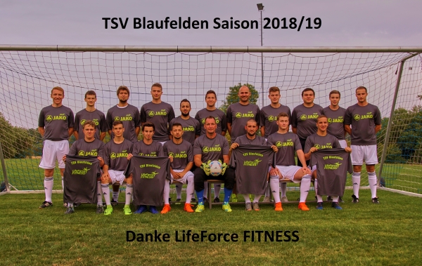 Neue Warmmachshirts