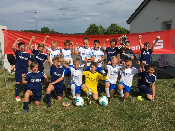 Siegreich beim 5. Sparkassen-Cup Siegreich beim 5. Sparkassen-Cup