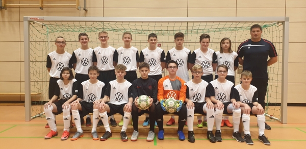C-Junioren in neuen VW-Trikots