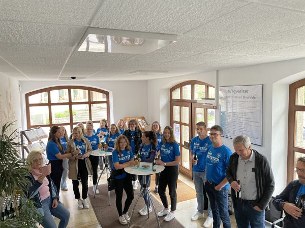 Fußball-Damen im Rathaus empfangen