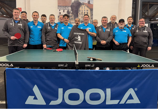 Neue Kleidung für die Tischtennisler Neue Kleidung für die Tischtennisler